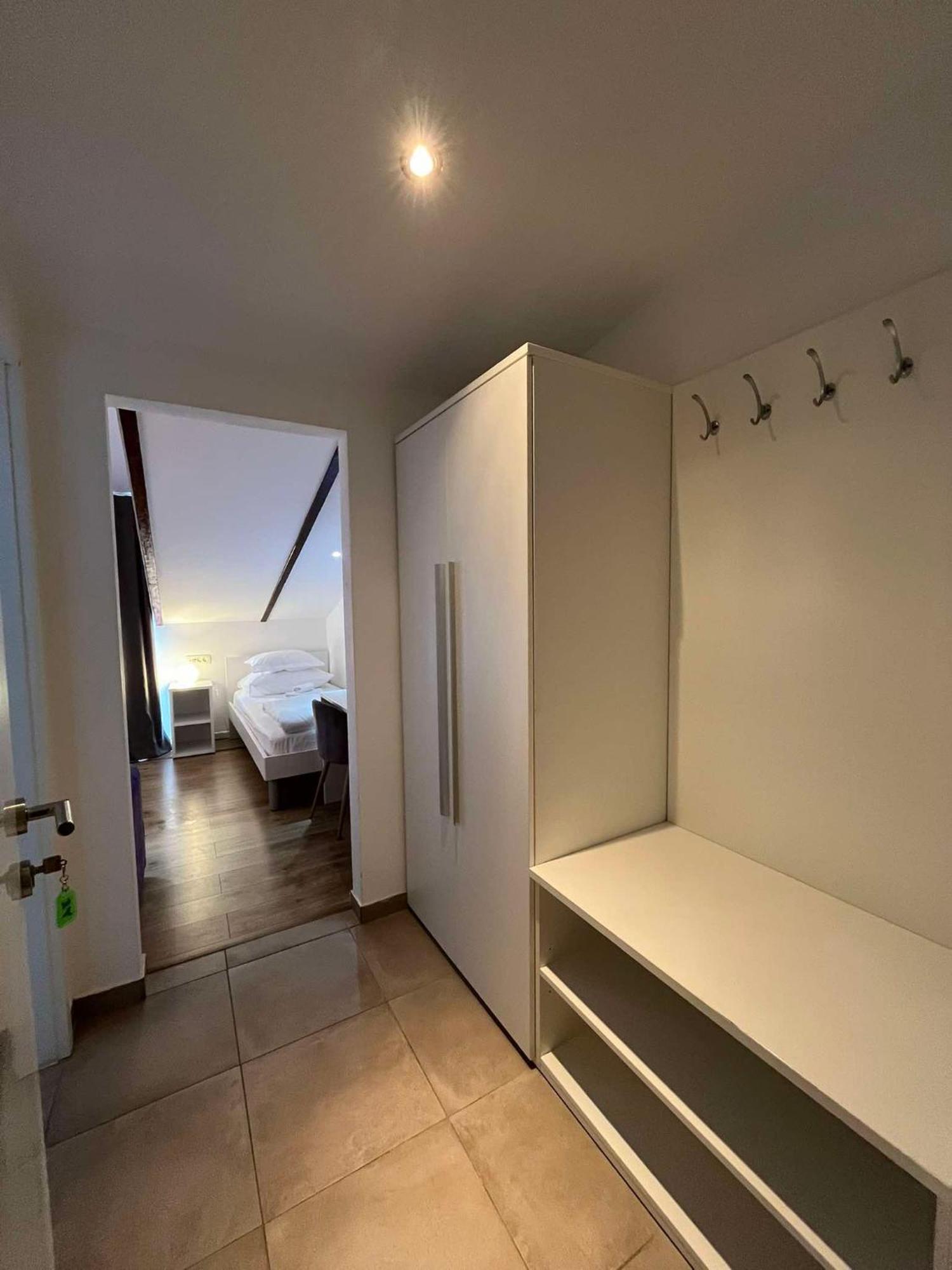 Bed and breakfast Dela 3*