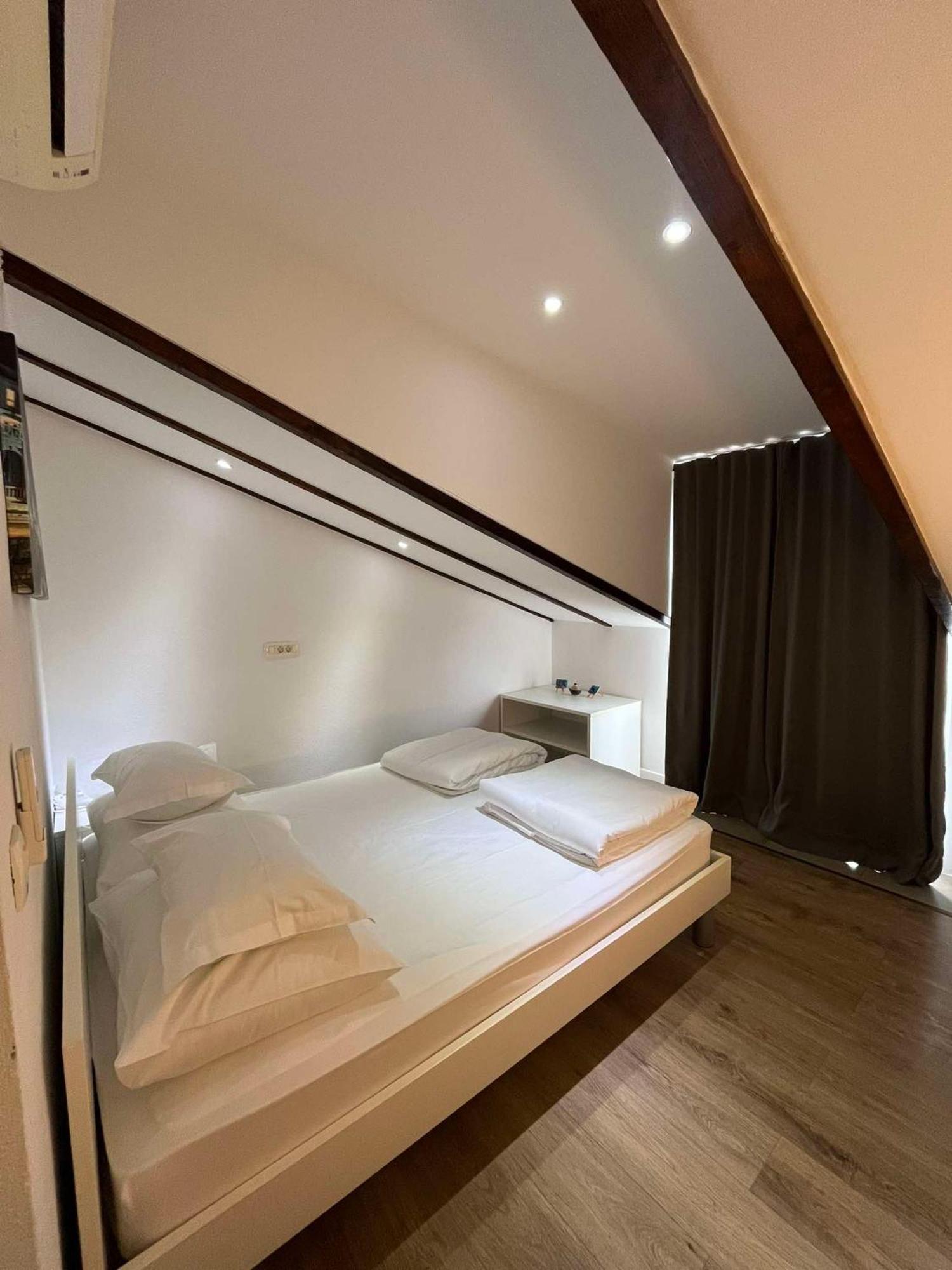 Bed and breakfast Dela Hvar Town